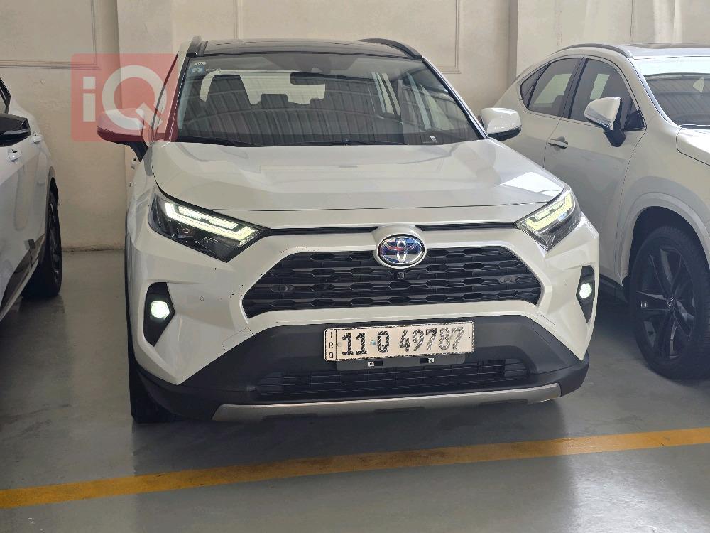 تويوتا راف 4